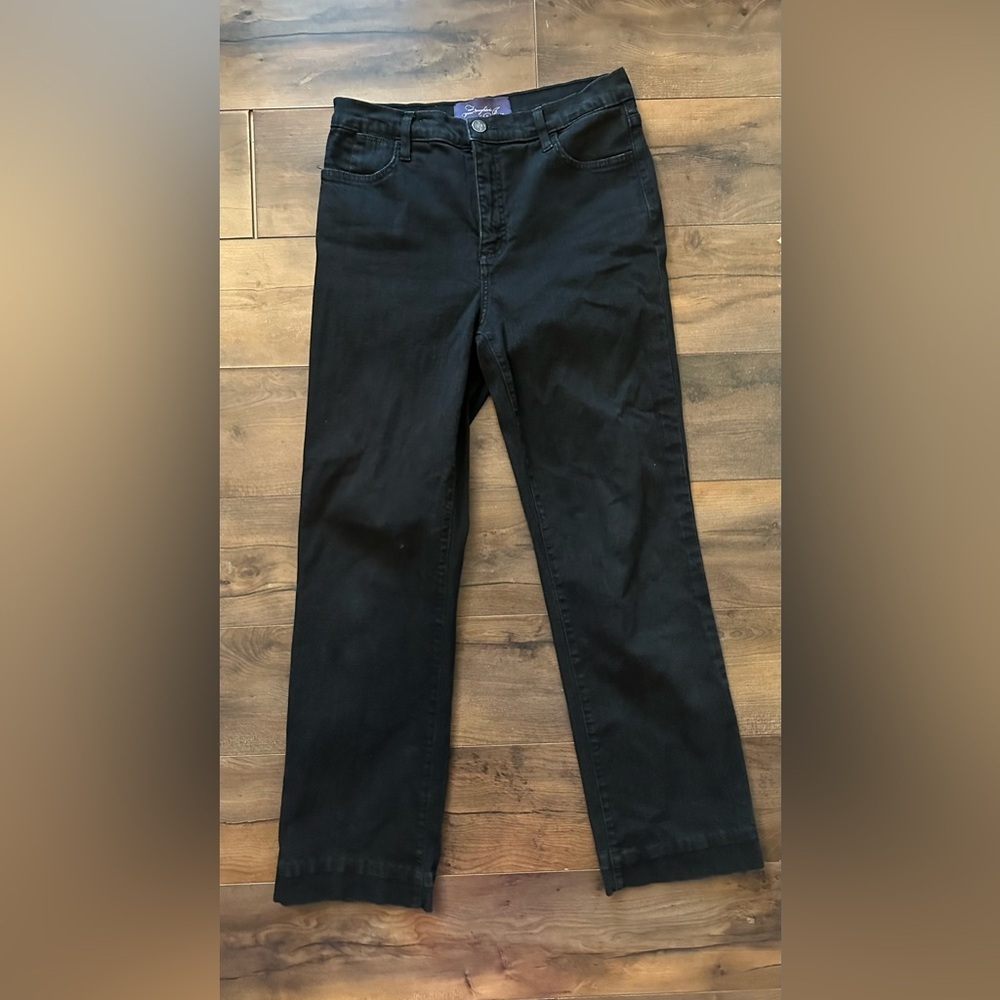 NYDJ Lift Tuck Black Straight Leg Jeans Petite 4P Stretch Classic Denim